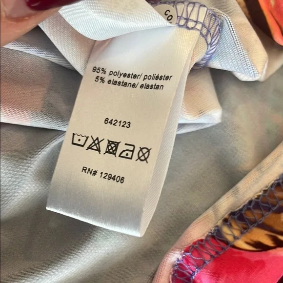 VENUS Tropical Print Women's Top - Picture 7 of 7